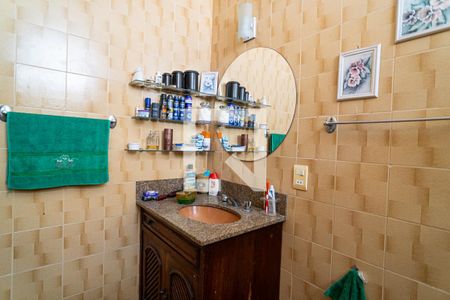 Casa à venda com 380m², 3 quartos e 6 vagas Casa à venda com 380m², 3 quartos e 6 vagasBanheiro da Suíte