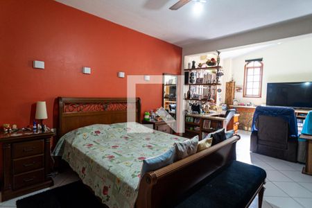 Casa à venda com 380m², 3 quartos e 6 vagas Casa à venda com 380m², 3 quartos e 6 vagasSuite Master