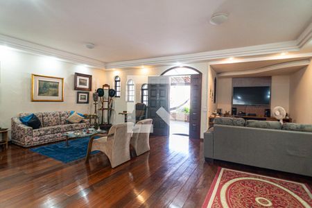 Sala de casa à venda com 3 quartos, 380m² em Badu, Niterói