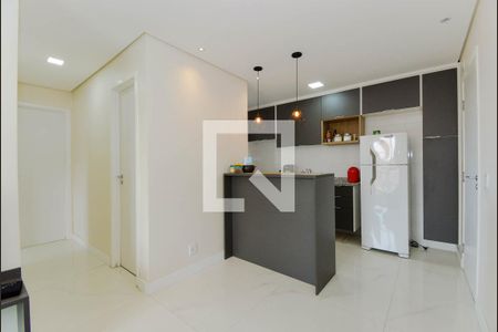 Sala de apartamento para alugar com 2 quartos, 50m² em Jardim Munhoz, Guarulhos