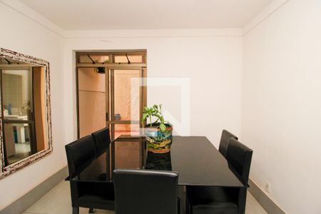 Sala de apartamento à venda com 3 quartos, 158m² em Santo Antônio, Belo Horizonte