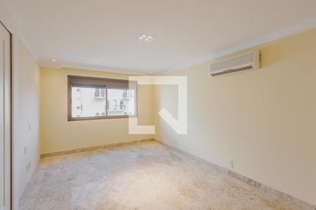 Apartamento à venda com 360m², 3 quartos e 4 vagasSala de TV