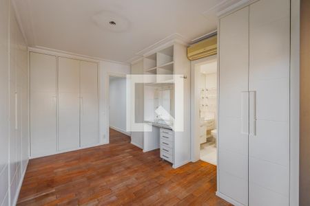 Apartamento à venda com 360m², 3 quartos e 4 vagasCloset da suíte 3