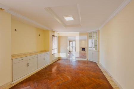 Apartamento à venda com 360m², 3 quartos e 4 vagasSala