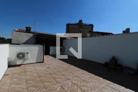 Apartamento para alugar com 220m², 3 quartos e 2 vagasQuintal