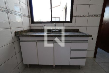 Apartamento para alugar com 220m², 3 quartos e 2 vagasCozinha