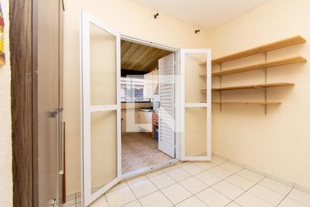 Casa para alugar com 190m², 3 quartos e 2 vagas Casa para alugar com 190m², 3 quartos e 2 vagasQuarto 2