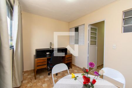 Casa para alugar com 190m², 3 quartos e 2 vagas Casa para alugar com 190m², 3 quartos e 2 vagasEscritório