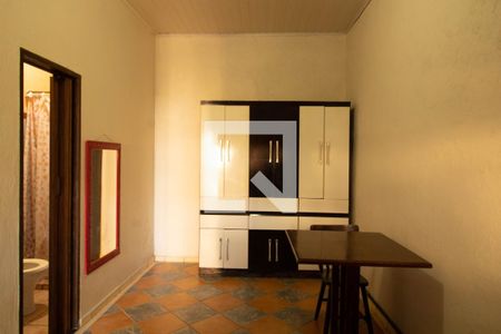 Sala/Quarto de casa para alugar com 1 quarto, 20m² em Vila Gumercindo, São Paulo