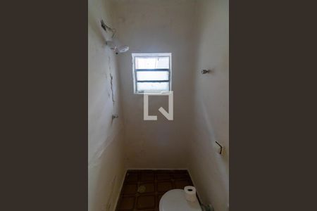 Casa à venda com 138m², 2 quartos e 1 vagaBanheiro