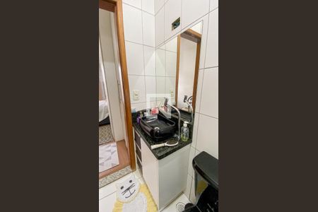 Apartamento à venda com 94m², 2 quartos e 1 vaga Apartamento à venda com 94m², 2 quartos e 1 vagaBanheiro da Suíte