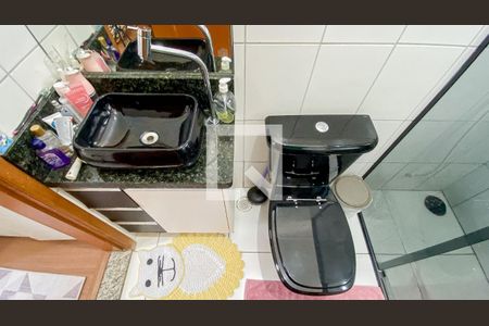 Apartamento à venda com 94m², 2 quartos e 1 vaga Apartamento à venda com 94m², 2 quartos e 1 vagaBanheiro da Suíte