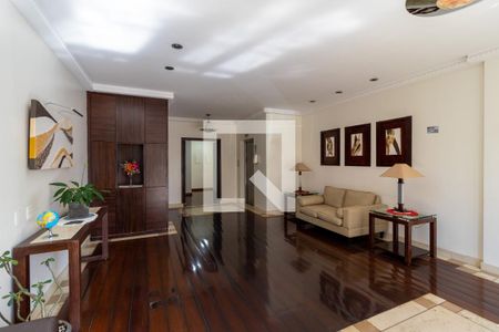 Apartamento à venda com 62m², 2 quartos e 1 vaga Apartamento à venda com 62m², 2 quartos e 1 vagaHall Social