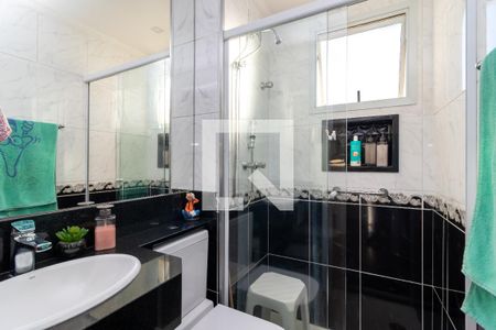 Apartamento à venda com 62m², 2 quartos e 1 vagaBanheiro 2