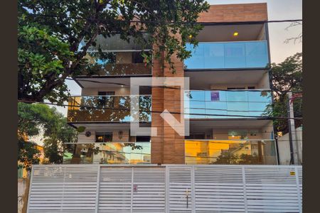 Fachada do Prédio de apartamento para alugar com 1 quarto, 45m² em Recreio dos Bandeirantes, Rio de Janeiro