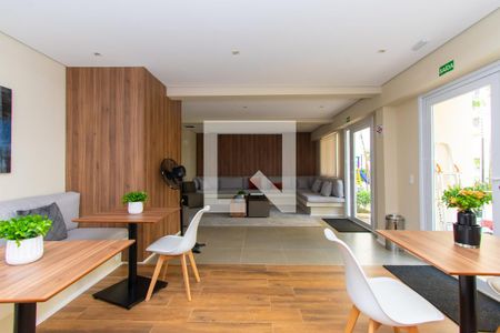 Apartamento para alugar com 37m², 1 quarto e sem vaga Apartamento para alugar com 37m², 1 quarto e sem vagaÁrea comum - Salão de festas