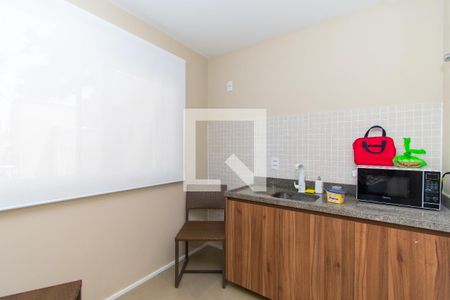 Apartamento para alugar com 37m², 1 quarto e sem vaga Apartamento para alugar com 37m², 1 quarto e sem vagaÁrea comum - Salão de festas
