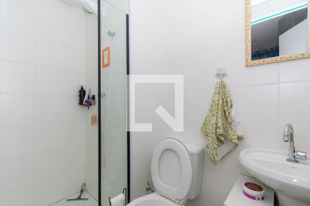 Apartamento para alugar com 37m², 1 quarto e sem vaga Apartamento para alugar com 37m², 1 quarto e sem vagaBanheiro da Suíte