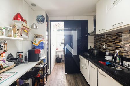 Apartamento para alugar com 117m², 4 quartos e 2 vagas Apartamento para alugar com 117m², 4 quartos e 2 vagasCozinha