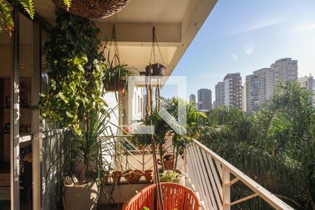 Varanda  de apartamento para alugar com 4 quartos, 117m² em Vila Gomes Cardim, São Paulo