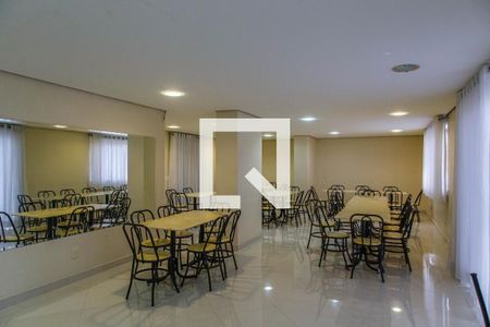 Apartamento para alugar com 117m², 4 quartos e 2 vagas Apartamento para alugar com 117m², 4 quartos e 2 vagasCondomínio - Salão de Festas