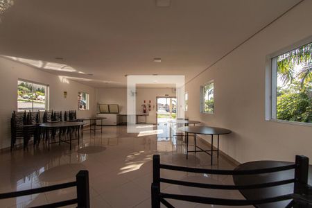 Apartamento para alugar com 47m², 2 quartos e 1 vagaÁrea comum - Salão de festas