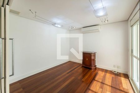 Apartamento à venda com 198m², 3 quartos e 3 vagas Apartamento à venda com 198m², 3 quartos e 3 vagasQuarto 1