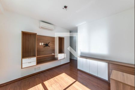 Apartamento à venda com 198m², 3 quartos e 3 vagas Apartamento à venda com 198m², 3 quartos e 3 vagasQuarto 3