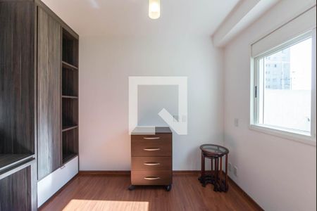 Apartamento à venda com 198m², 3 quartos e 3 vagas Apartamento à venda com 198m², 3 quartos e 3 vagasQuarto 2