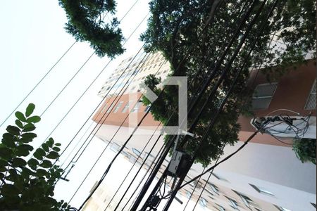 Apartamento à venda com 70m², 2 quartos e 1 vagaFachada