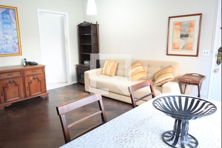 Apartamento à venda com 70m², 2 quartos e 1 vagaSala