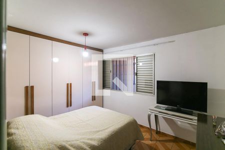 Quarto 1 de casa para alugar com 2 quartos, 199m² em Jardim Samara, São Paulo