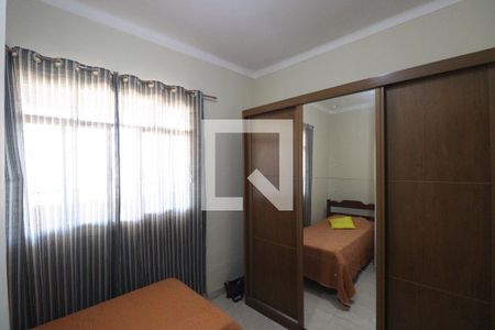 Casa para alugar com 105m², 2 quartos e 1 vagaQuarto 2