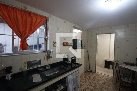 Casa para alugar com 105m², 2 quartos e 1 vagaCozinha