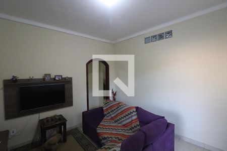 Sala de casa para alugar com 2 quartos, 105m² em São Miguel, São Gonçalo