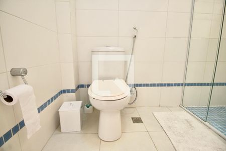 Apartamento para alugar com 85m², 2 quartos e 2 vagasBanheiro Social