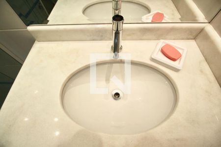 Apartamento para alugar com 85m², 2 quartos e 2 vagasBanheiro Social