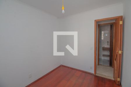 Quarto 2 de apartamento para alugar com 2 quartos, 71m² em Sítio Pinheirinho, São Paulo