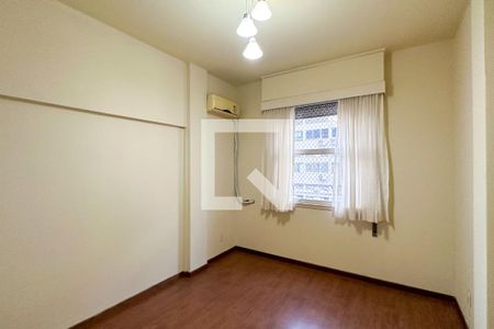 Quarto 01 de apartamento para alugar com 3 quartos, 110m² em Copacabana, Rio de Janeiro