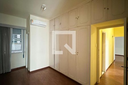 Apartamento para alugar com 110m², 3 quartos e 1 vagaSuíte
