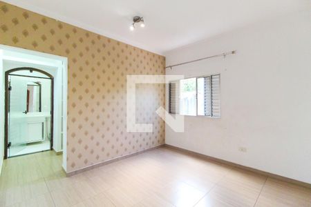 Suíte de casa para alugar com 3 quartos, 160m² em Vila Carmosina, São Paulo
