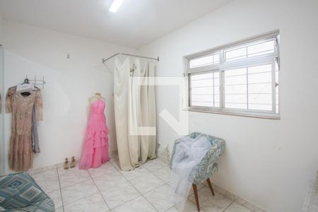 Casa à venda com 189m², 2 quartos e 2 vagas Casa à venda com 189m², 2 quartos e 2 vagasSala 2