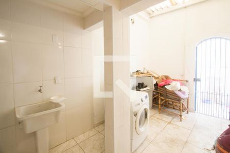 Casa à venda com 189m², 2 quartos e 2 vagas Casa à venda com 189m², 2 quartos e 2 vagasÁrea de Serviço