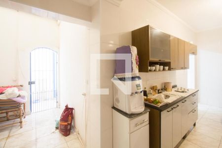 Casa à venda com 189m², 2 quartos e 2 vagas Casa à venda com 189m², 2 quartos e 2 vagasCozinha