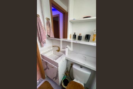 Apartamento para alugar com 65m², 2 quartos e 1 vagaBanheiro