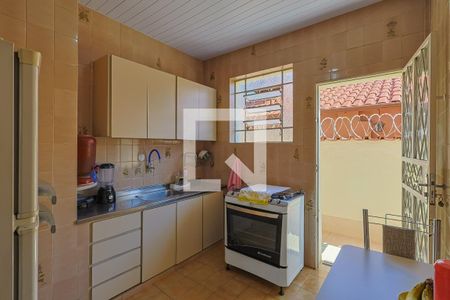 Casa à venda com 230m², 4 quartos e 3 vagasCozinha