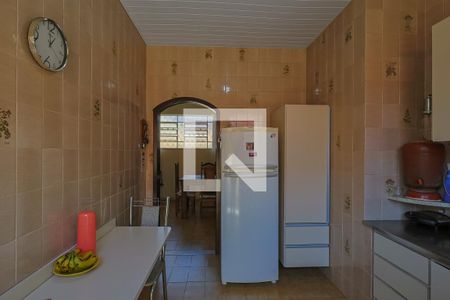 Casa à venda com 230m², 4 quartos e 3 vagasCozinha