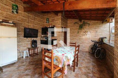 Casa à venda com 224m², 3 quartos e 4 vagasÁrea Gourmet