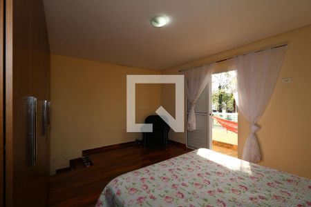 Casa à venda com 224m², 3 quartos e 4 vagasSuíte