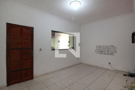 Sala de casa para alugar com 3 quartos, 109m² em Jardim Santa Catarina, Sorocaba